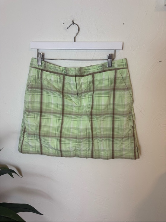 Izod Dresses & Skirts - IZOD Golf Classics Green Plaid Stretch Golf Skort Size 10